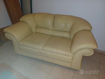 Divano 2 posti