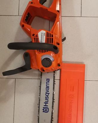 Elettrodomestico Motosega Husqvarna 330 i