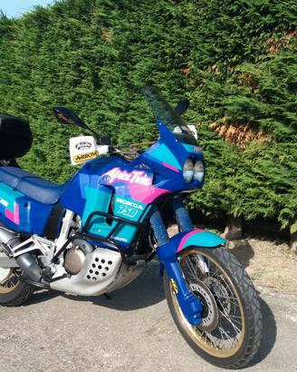 HONDA AFRICA TWIN 750 RD04
