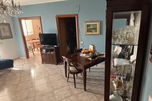 Appartamento con garage a floridia