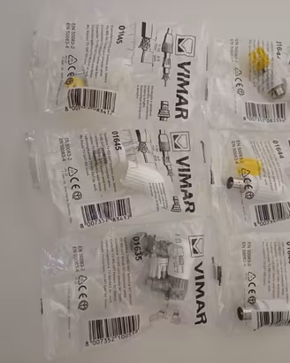 accessori impianti tv