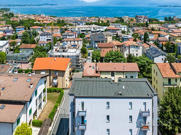 4 LOCALI A DESENZANO DEL GARDA