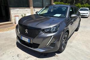 PEUGEOT 2008 BlueHDi 100 S&S Allure