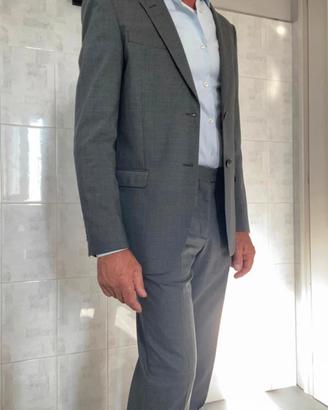 Completo uomo John Barritt