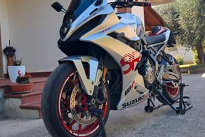 Suzuki GSX 8R