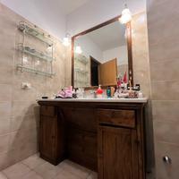 mobile bagno con specchio