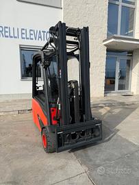 Carrello elettrico Linde 3 ruote 18Q. #069