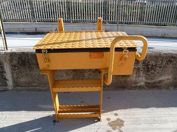 Scala per pala gommata Volvo L120F