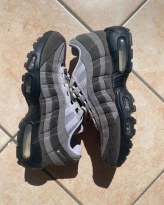 nike airmax 95 grigie