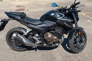 Honda CB500F 2021 - solo 5200 km