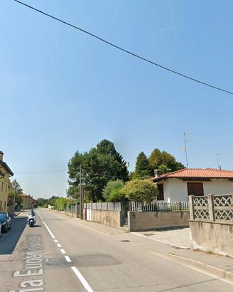 Bilocale con posto auto a somma lombardo