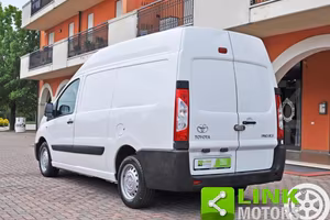 TOYOTA Proace 2.0 D Furgone Lounge 12q L2H2