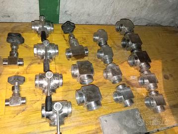 Valvole e raccordi inox alimentare