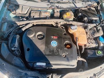 VW Passat 1.9 TDI 2001 Ricambi top, prezzo tratt.