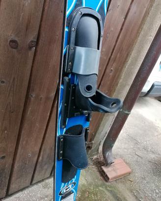 Mono sci d'acqua