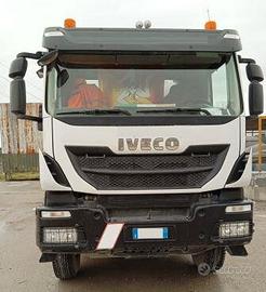 Iveco Trakker 410T45 + Betoniera Cifa