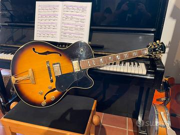 Chitarra jazz J6 washburn semiacustica