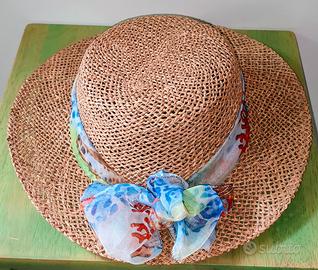 Cappello da donna in paglia