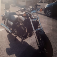Yamaha v max 1200