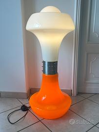 Lampada da terra anni 70 space ege stile Nason