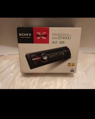 Stereo  auto Sony