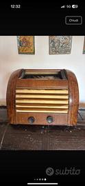 Radio a valvole safar 535 anno 1937