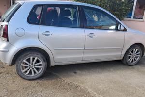 polo volkswagn  1400 TDA Diesel anno 2007