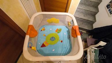 Box per bambini Brevi con tappeto gioco come nuovo