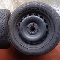 4 gomme invernali  165/60r15  su cerchi da 15"