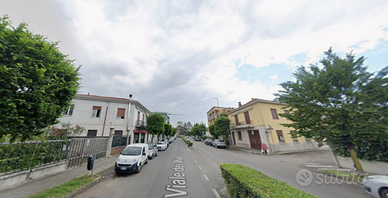 Stanza in app.to ristrutturato - Viale Dei Mille