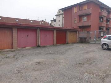 Box / Garage di 26 m² a Solaro