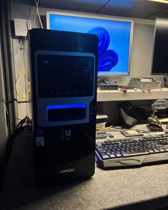 AMD X4 860K – 8GB RAM – Radeon HD6570 – Windows 11