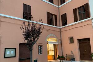 Palazzo nobiliare- centro storico -Marche