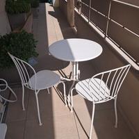 Tavolino da giardino