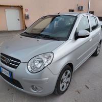 Kia Picanto 1.1 64cv GPL Neopatentati 