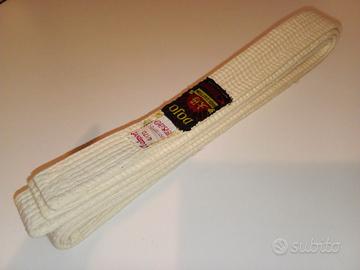 Cintura Judo bianca usata