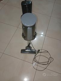 aspirapolvere 