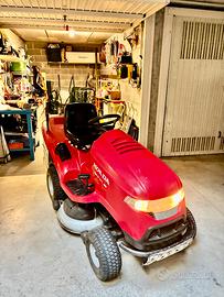 Trattorino honda 2417 raccolta-mulching