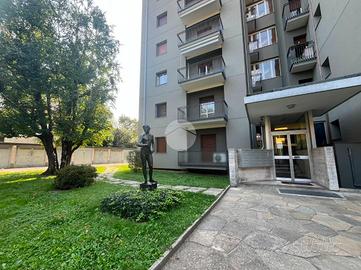 3 LOCALI A CARATE BRIANZA