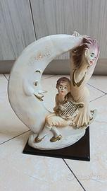 Scultura in terracotta dipinta