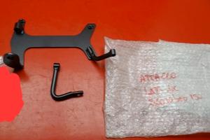 ATTACCO VALIGIA SX APRILIA SCARABEO 150