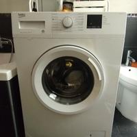 LAVATRICE BEKO WTX81031W