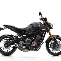 YAMAHA MT 09 2016 SOLO PEZZI DI RICAMBIO SCONTATI