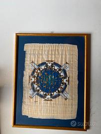 Papiro egiziano decorativo con cornice