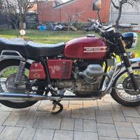 Moto Guzzi V7 - 1974
