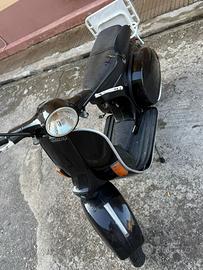 Vespa 125 px