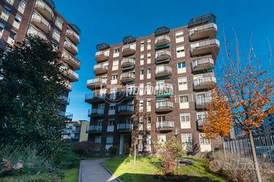 Ufficio a Milano Viale San Gimignano 4 locali