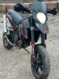 Ktm 690 supermoto