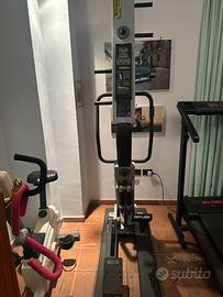 Stepper/climber professionale Technogym