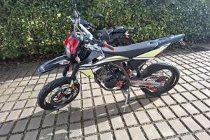 FANTIC MOTARD 125 XMF 4 TEMPI 2024